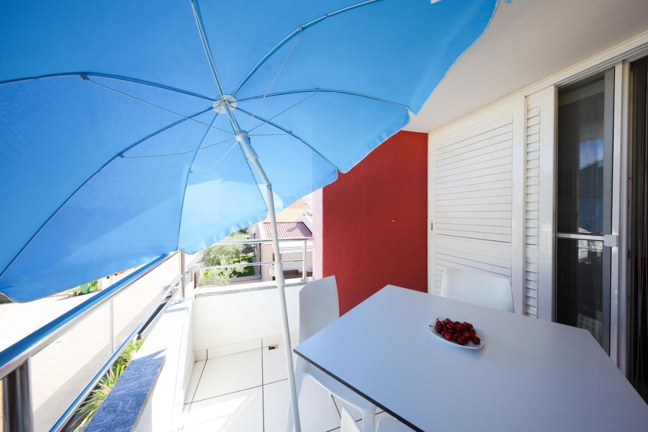 Villa Pino With Pool, Sauna & Jacuzzi Petrcane Eksteriør bilde